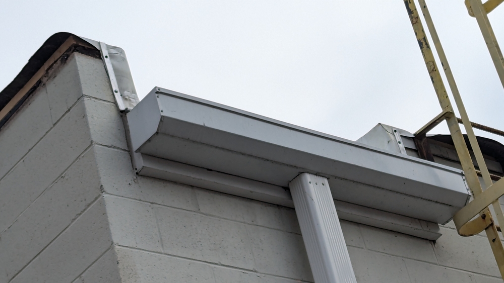Signs Your Box Gutters Need Repair or Replacement